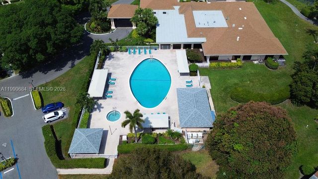 2360 NW 12th St, Delray Beach, FL 33445