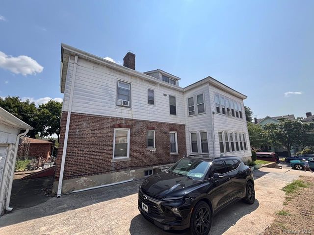 150-29 86th Avenue, Briarwood, NY 11432