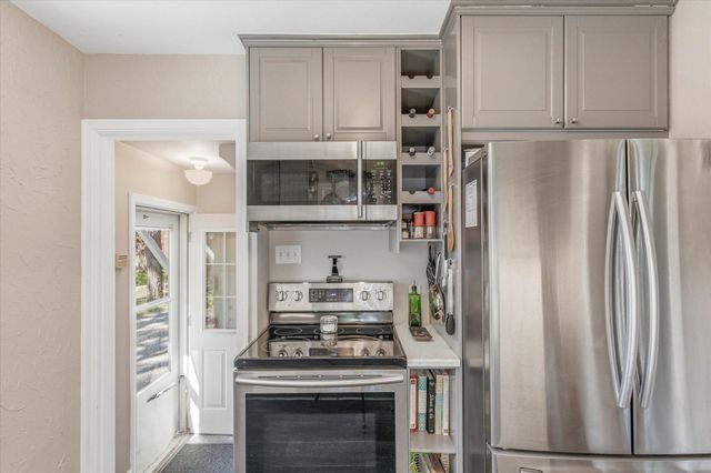 7427 Humboldt Avenue S, Richfield, MN 55423
