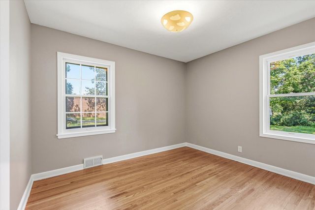 7427 Humboldt Avenue S, Richfield, MN 55423