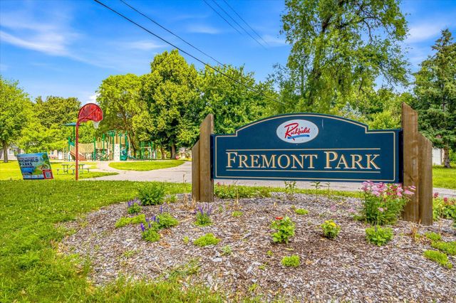 7427 Humboldt Avenue S, Richfield, MN 55423