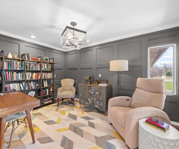 9552 Wall Gene Road, South Lyon, MI 48178