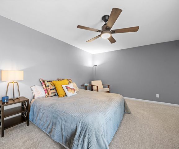 9552 Wall Gene Road, South Lyon, MI 48178