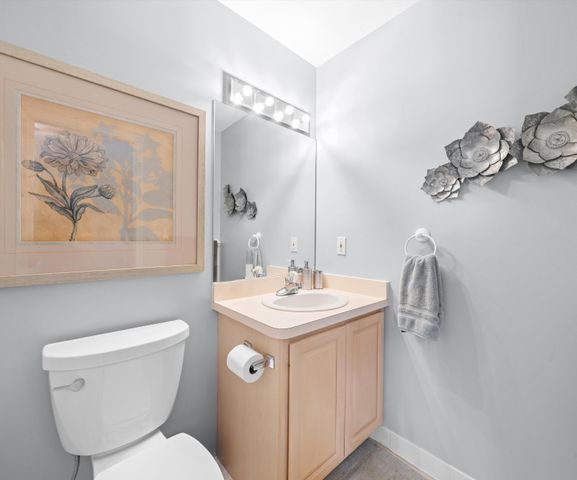 9552 Wall Gene Road, South Lyon, MI 48178