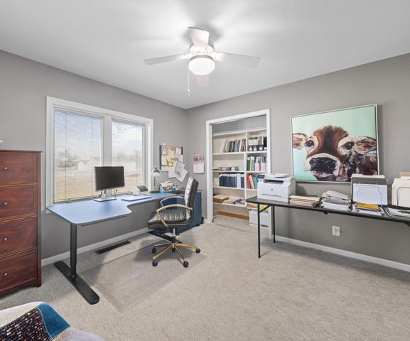 9552 Wall Gene Road, South Lyon, MI 48178