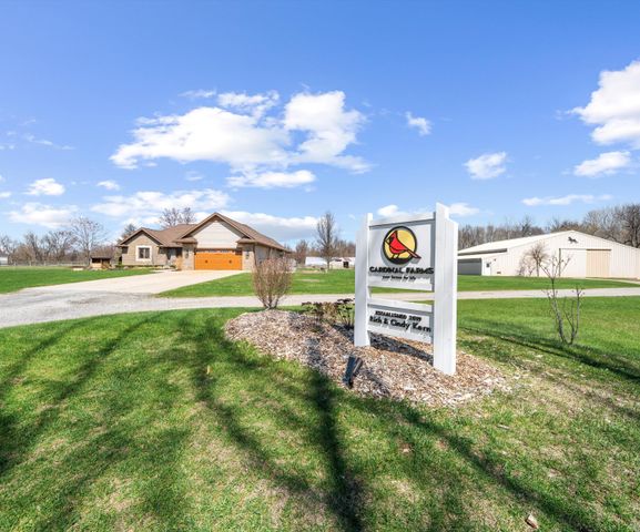 9552 Wall Gene Road, South Lyon, MI 48178