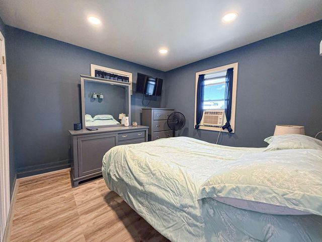 3 Harris Avenue, Hampton, NH 03842