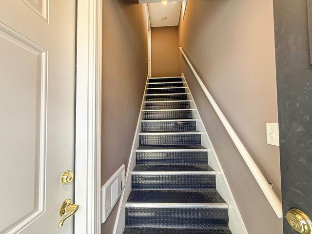 3 Harris Avenue, Hampton, NH 03842