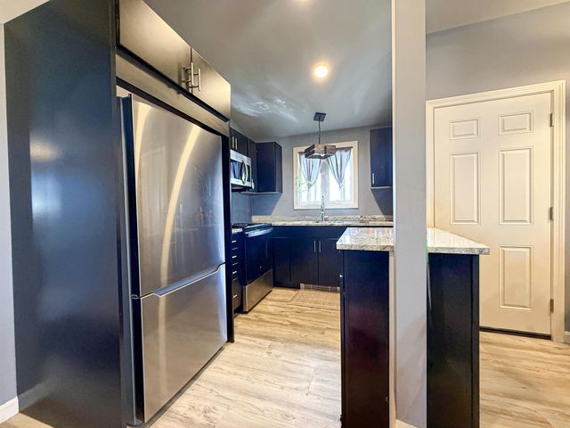3 Harris Avenue, Hampton, NH 03842