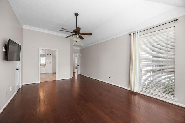 9015 Rhapsody Lane, Houston, TX 77040