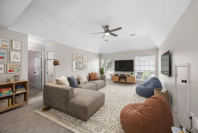 9015 Rhapsody Lane, Houston, TX 77040