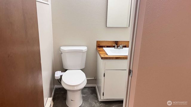 973 Cathlamet Drive, Oak Harbor, WA 98277