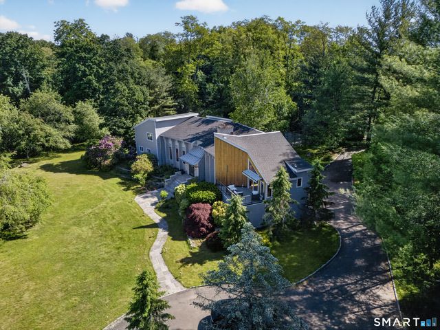 2177 Cross Highway, Fairfield, CT 06824