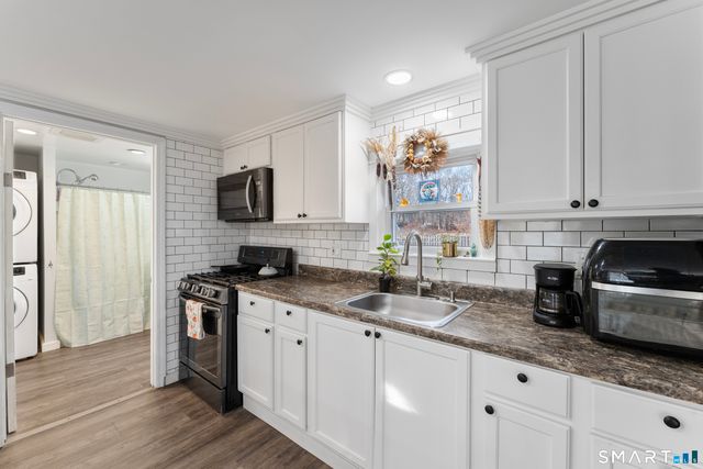 92 Hunters Avenue, Norwich, CT 06380