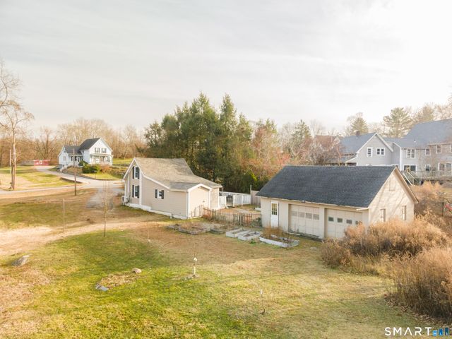 92 Hunters Avenue, Norwich, CT 06380