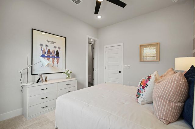 209 Missouri Primrose LN, San Marcos, TX 78666
