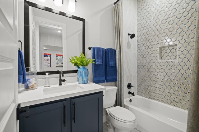 209 Missouri Primrose LN, San Marcos, TX 78666