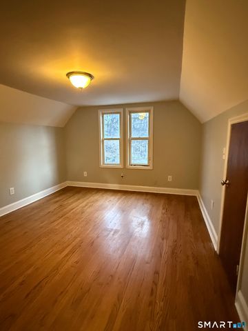 21 North Walnut Street 3, Waterbury, CT 06704