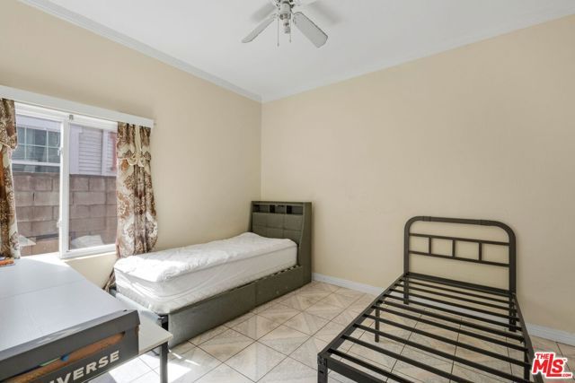 4312 Walton Avenue, Los Angeles, CA 90037