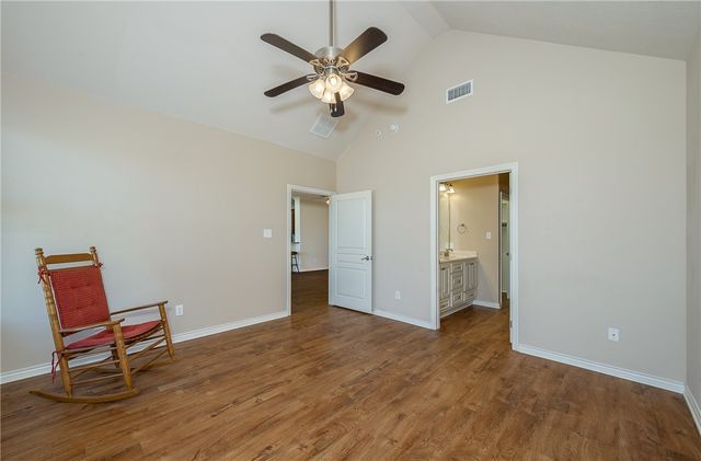 2109 Ella Lane, Bryan, TX 77802