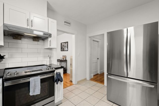 102 Montclair Ave 2, Quincy, MA 02171