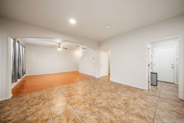 10713 Gemsbuck Lodge, San Antonio, TX 78245