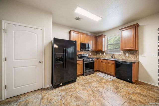 10713 Gemsbuck Lodge, San Antonio, TX 78245