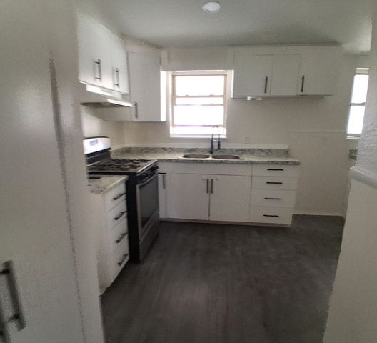 516 Forrest Lane, Denison, TX 75021