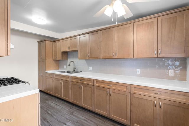 2707 Montrose Avenue 8, Montrose, CA 91020