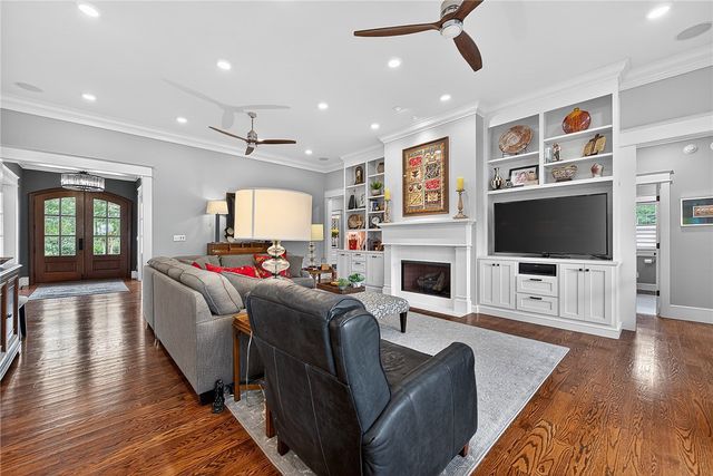 21249 Abberley Lane, Siloam Springs, AR 72761