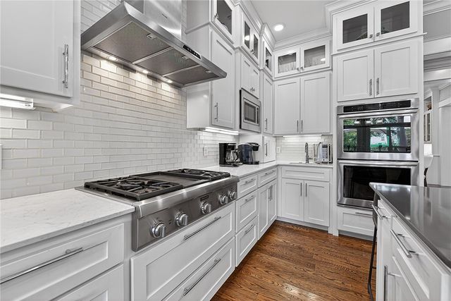 21249 Abberley Lane, Siloam Springs, AR 72761