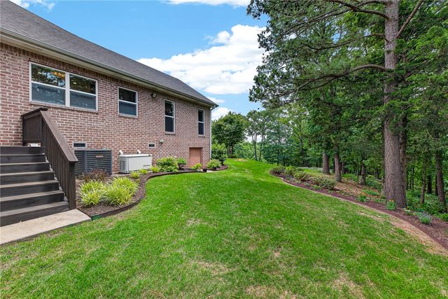21249 Abberley Lane, Siloam Springs, AR 72761