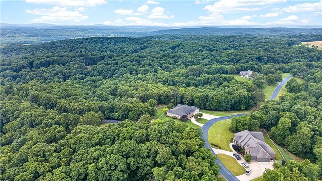 21249 Abberley Lane, Siloam Springs, AR 72761