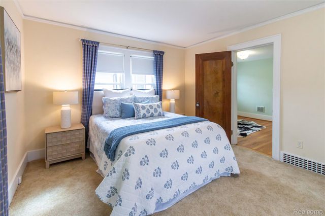 1037 Longfellow Avenue, Royal Oak, MI 48067