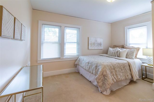 1037 Longfellow Avenue, Royal Oak, MI 48067
