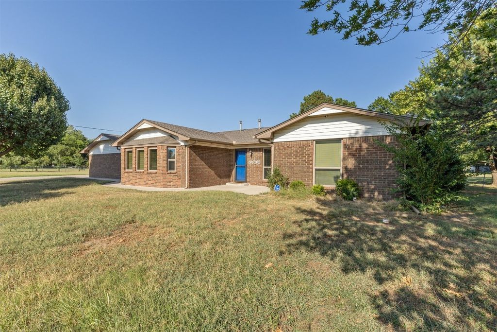 3500 N Broadway, Edmond, OK 73034