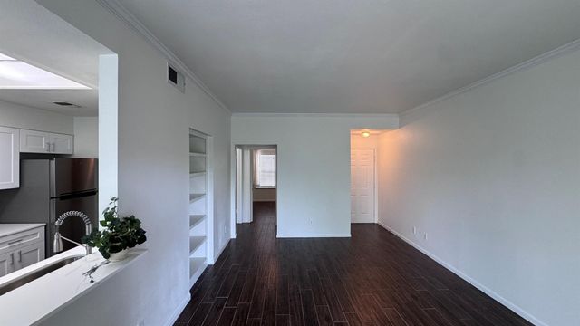 6000 Shepherd Mountain CV 1309, Austin, TX 78730