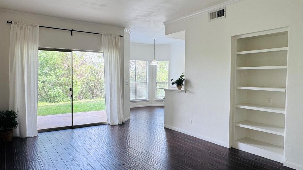 6000 Shepherd Mountain CV 1309, Austin, TX 78730
