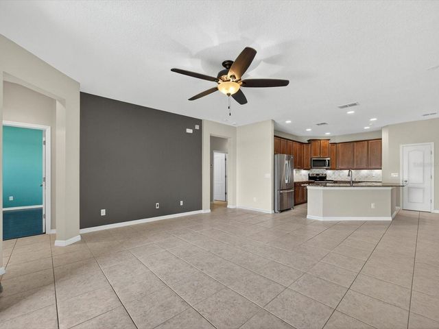 1822 TROPHY BASS WAY, Kissimmee, FL 34746