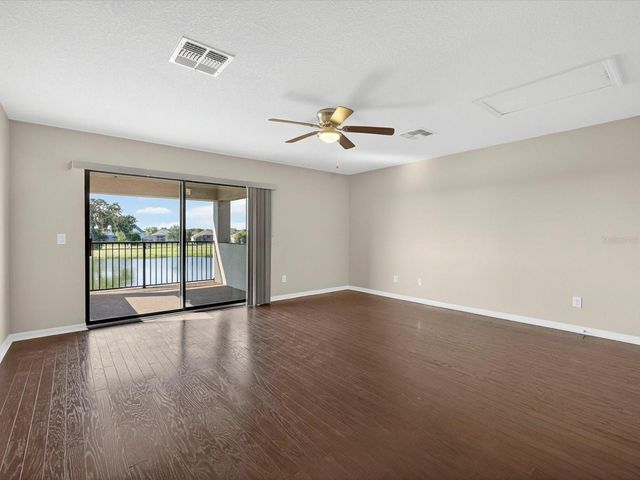 1822 TROPHY BASS WAY, Kissimmee, FL 34746