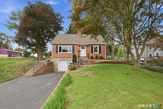 65 Highland Avenue, Middletown, CT 06457