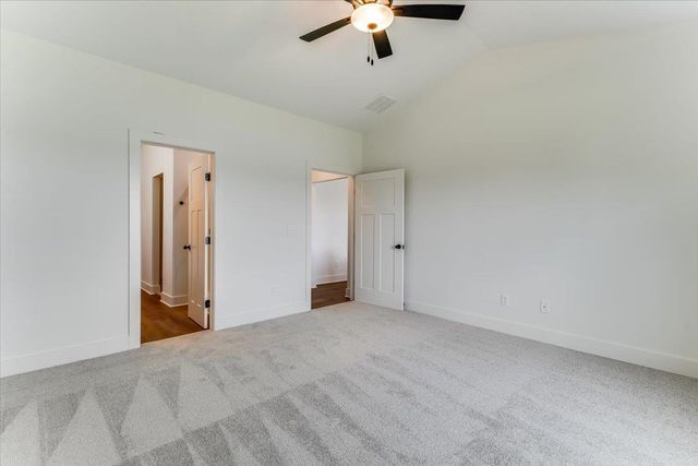 5570 Wandering Way, Maize, KS 67101