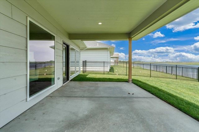 5570 Wandering Way, Maize, KS 67101