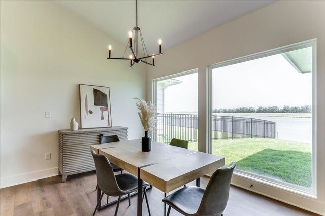 5570 Wandering Way, Maize, KS 67101