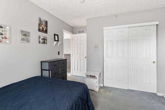 730 Montmorency Drive E, Pickerington, OH 43147