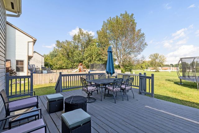 730 Montmorency Drive E, Pickerington, OH 43147