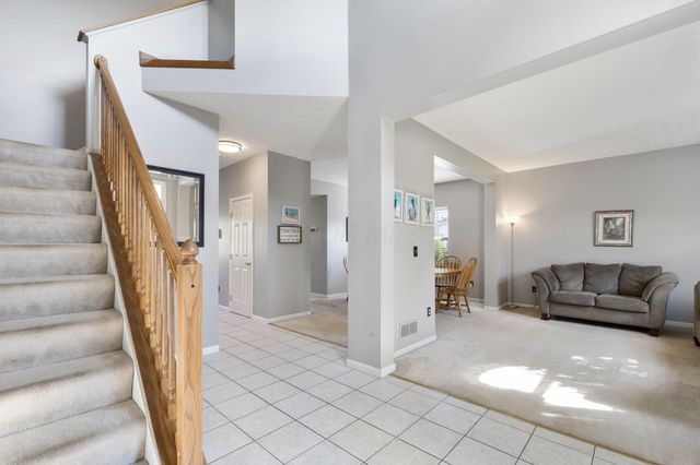 730 Montmorency Drive E, Pickerington, OH 43147