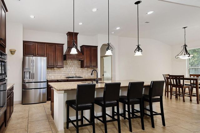 146 Hearthshire Circle, The Woodlands, TX 77354