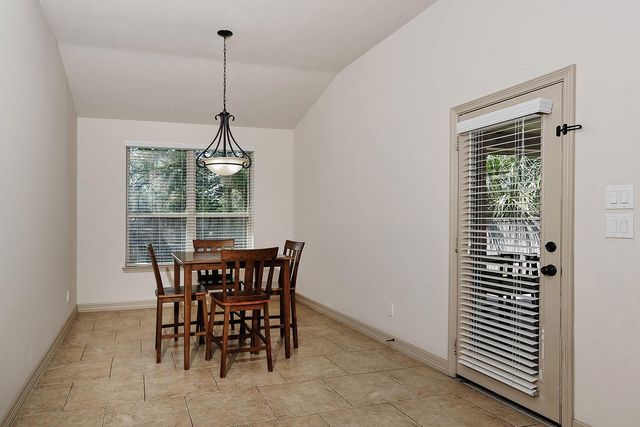 146 Hearthshire Circle, The Woodlands, TX 77354