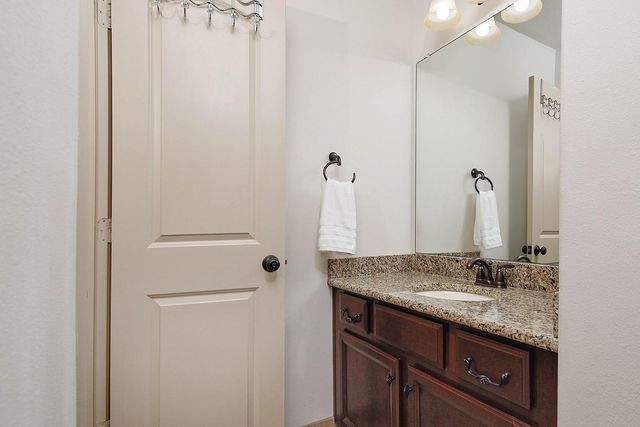 146 Hearthshire Circle, The Woodlands, TX 77354